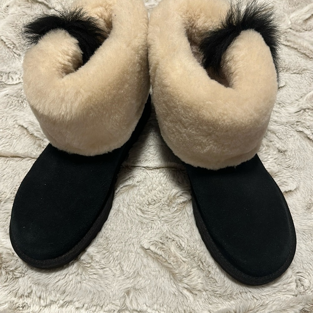 Ugg Mini Boot